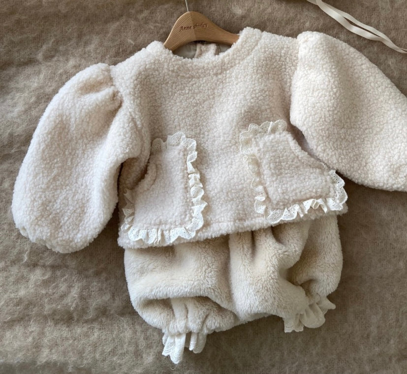Lacey Balloon Sleeve Sweatshirt Set